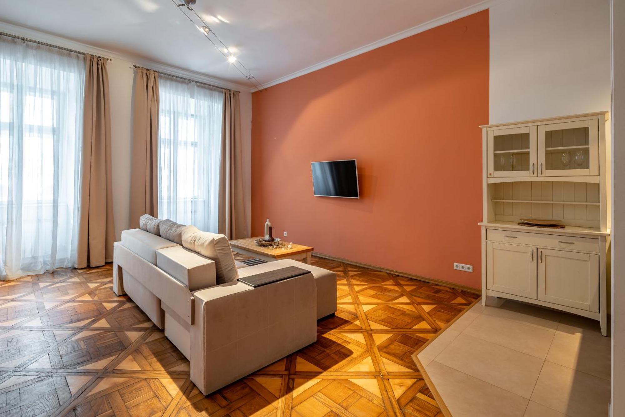 Romari Площа Ринок 28 Leilighet Lviv Eksteriør bilde